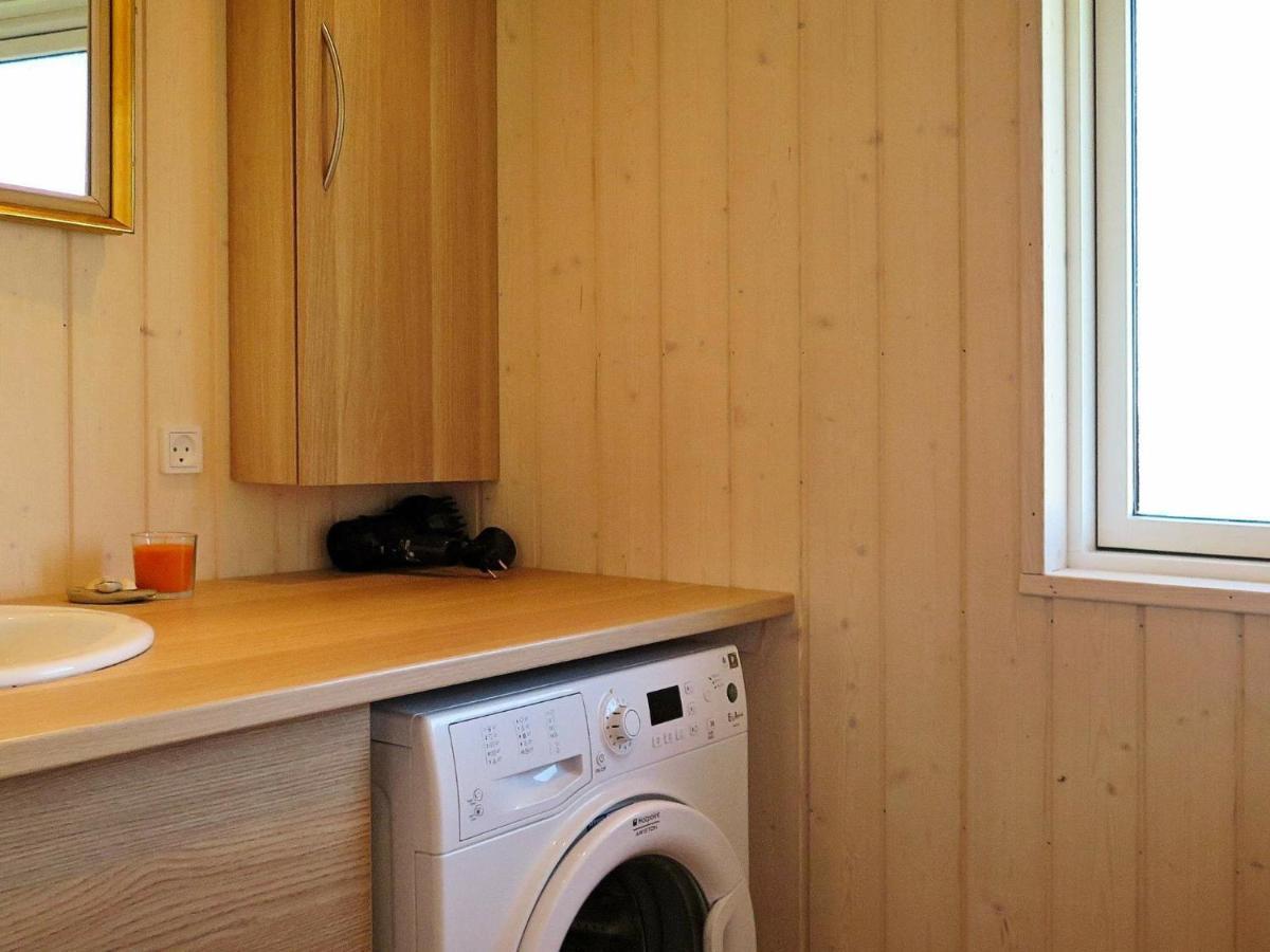 6 Person Holiday Home In Lemvig Trans 객실 사진